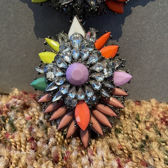 STATEMENT necklace - Picture 2 of 6